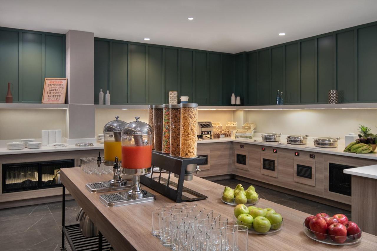 Hotel Courtyard By Marriott Saint-Domingue Extérieur photo