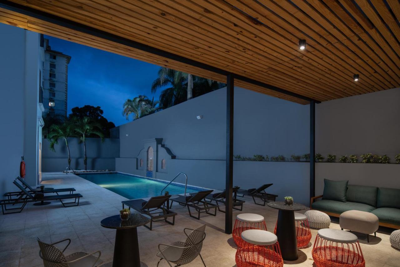 Hotel Courtyard By Marriott Saint-Domingue Extérieur photo