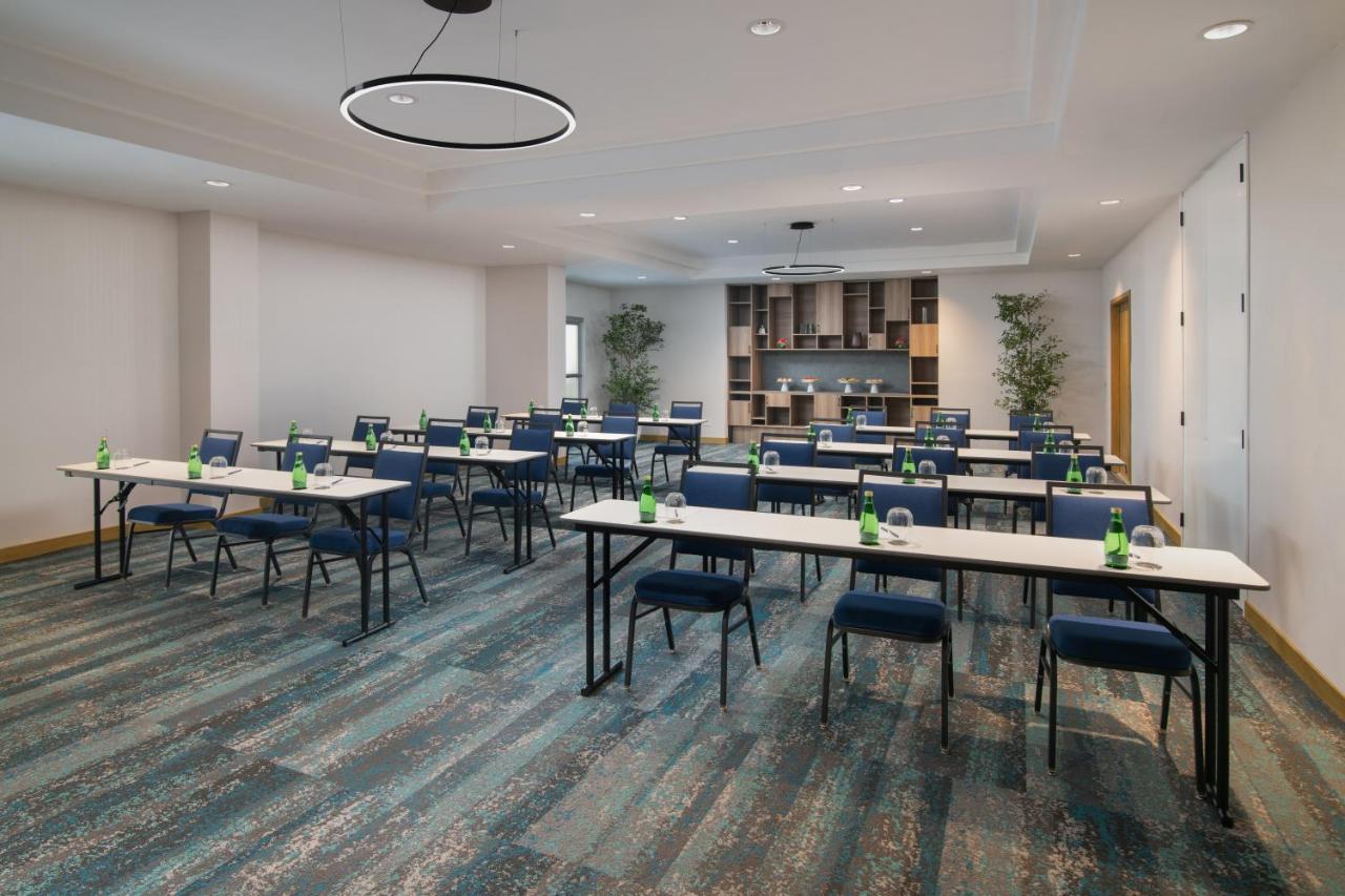 Hotel Courtyard By Marriott Saint-Domingue Extérieur photo
