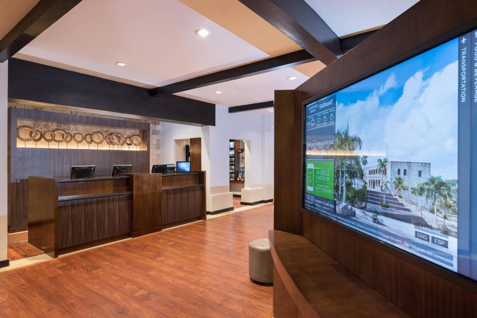 Hotel Courtyard By Marriott Saint-Domingue Extérieur photo