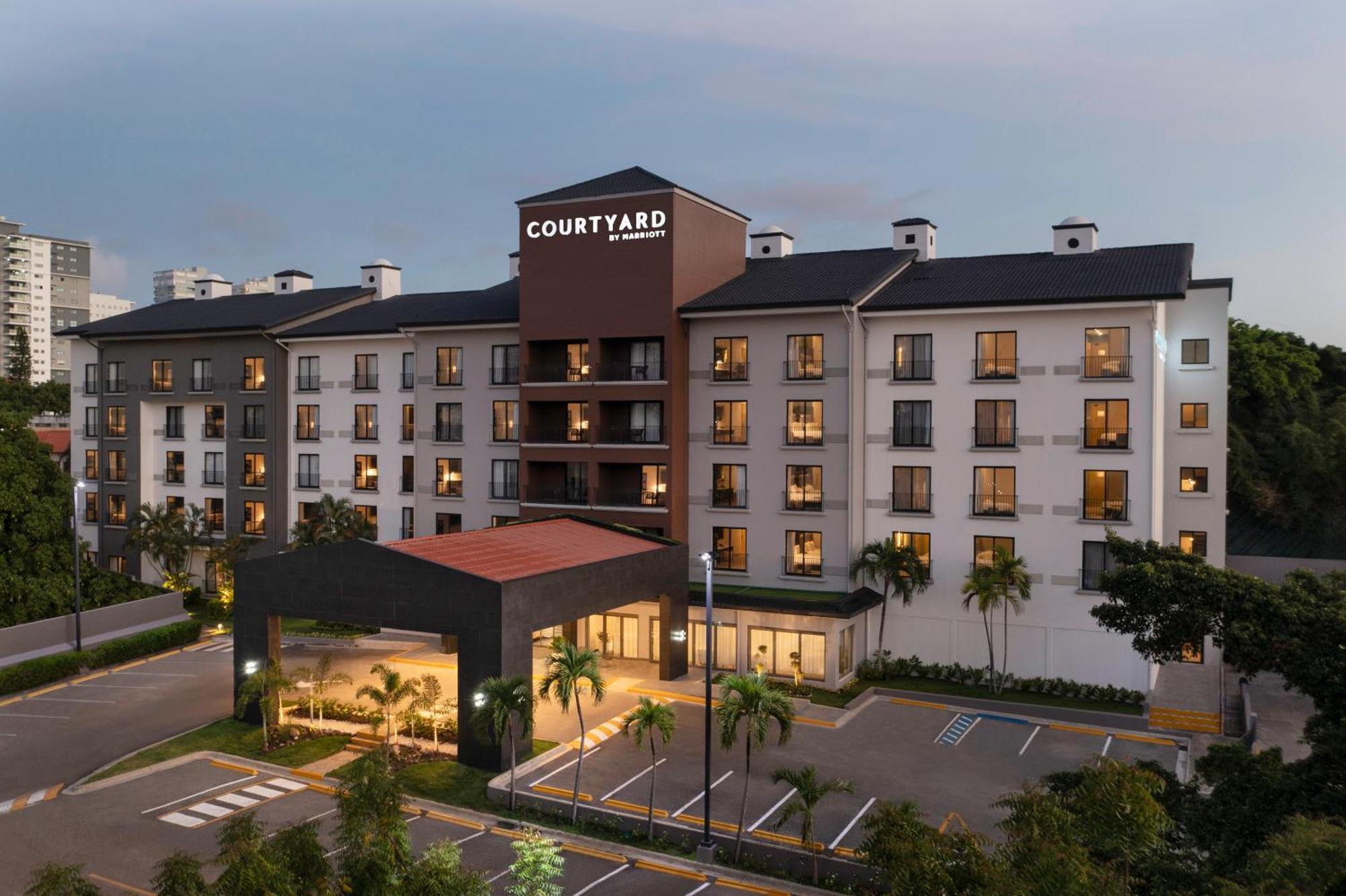 Hotel Courtyard By Marriott Saint-Domingue Extérieur photo